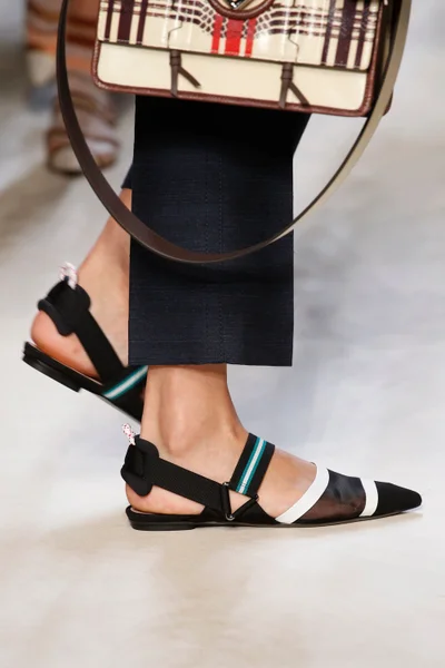 Look 91